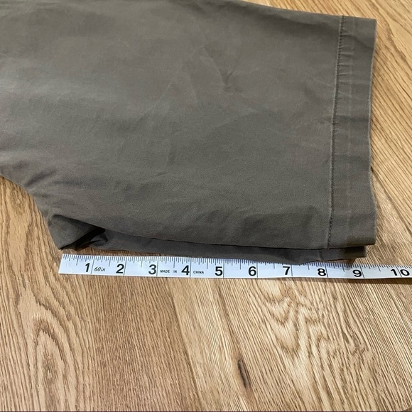 GURTEEN LIZARD SHORTS - 32 - Picture 9 of 11